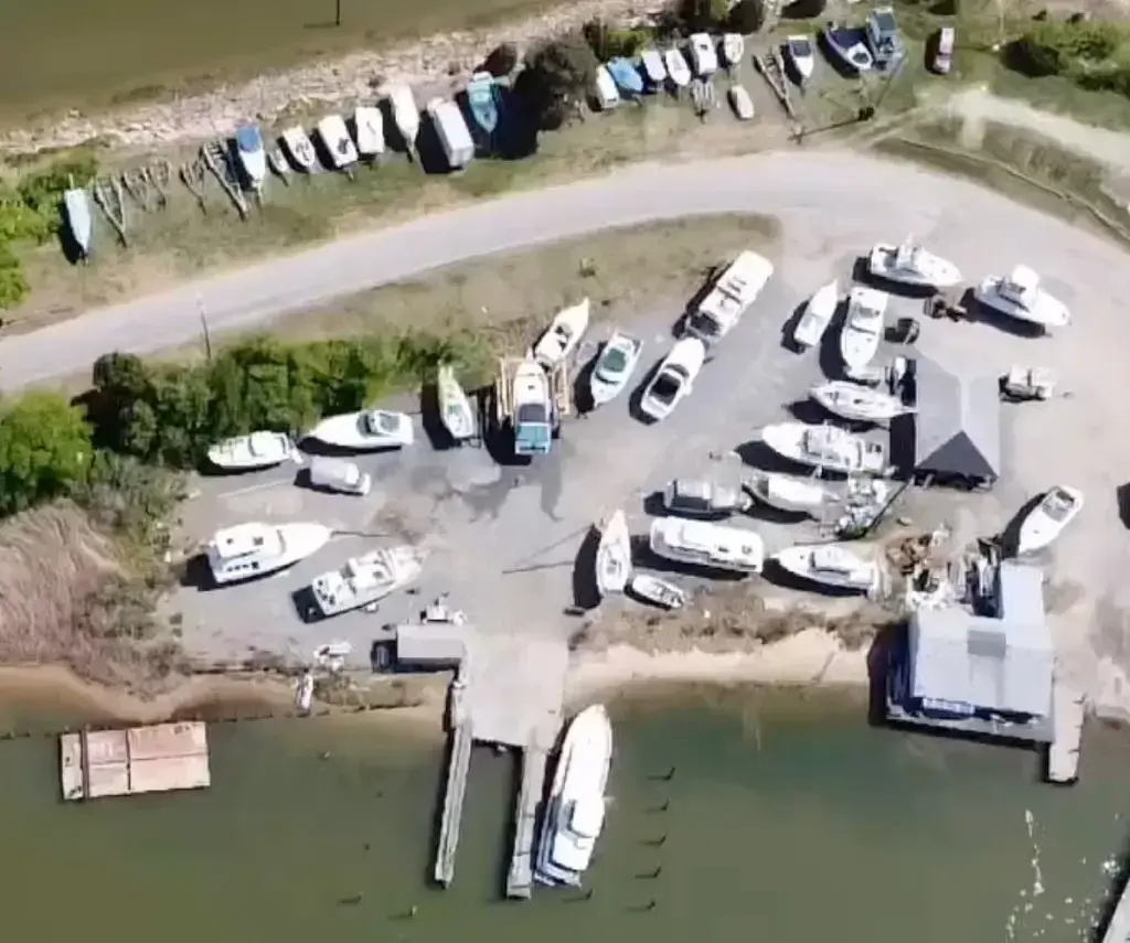 Boat yard